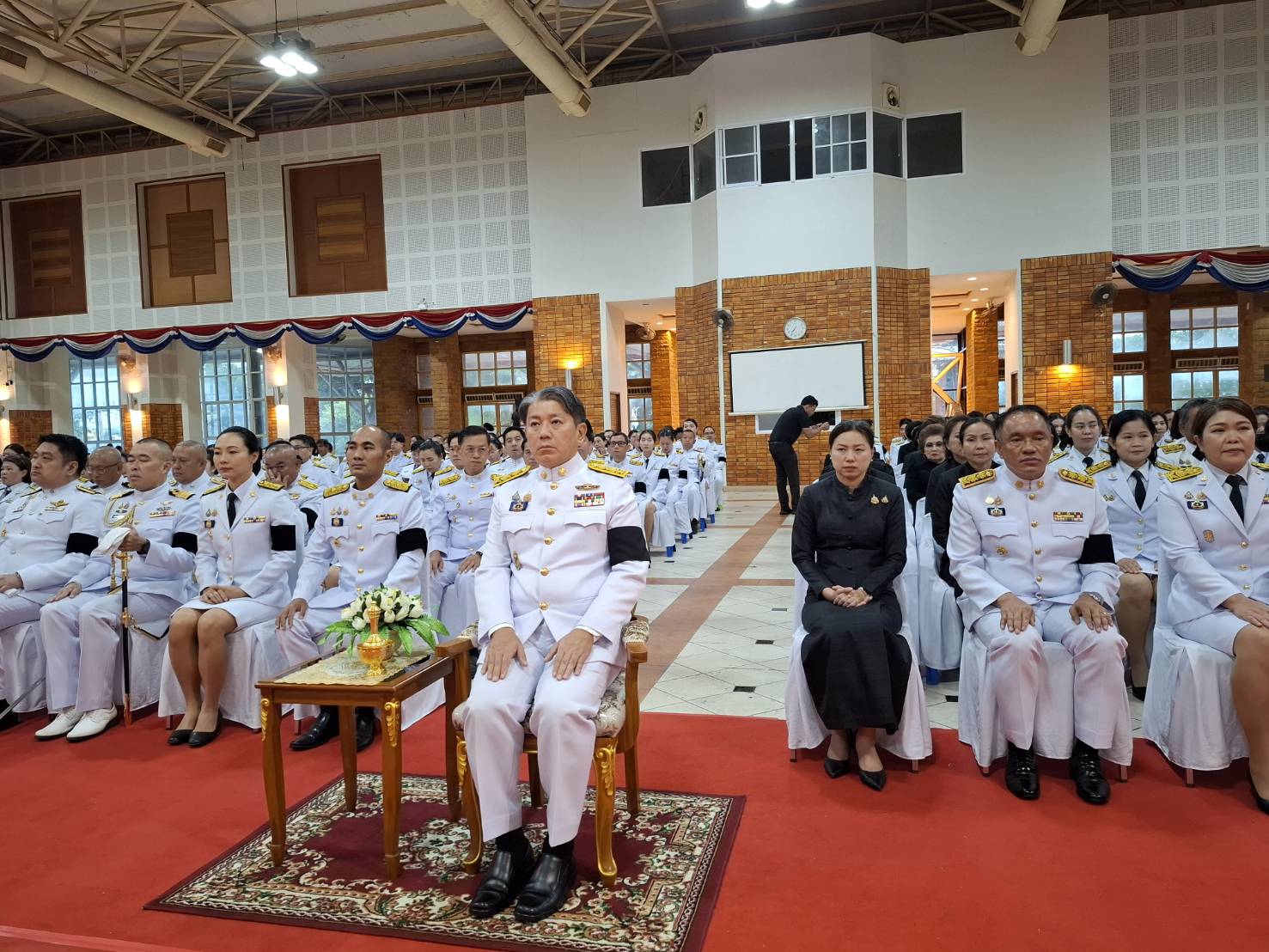 title - ส.ป.ก.จันทบุรี ร่วมทำบุญตักบาตรข้าวสารอาหารแห้ง แด่พระภิกษุสงฆ์และสามเณร ในงานพิธีบำเพ็ญกุศล ในวาระ 50 วัน (ปัญญาสมวาร) แห่งการสิ้นพระชนม์ถวายเป็นกุศลแด่สมเด็จพระเจ้าลูกเธอ เจ้าฟ้าพัชรกิติยาภา นเรนทิราเทพยวดี กรมหลวงราชสาริณีสิริพัชร มหาวัชรราชธิดา